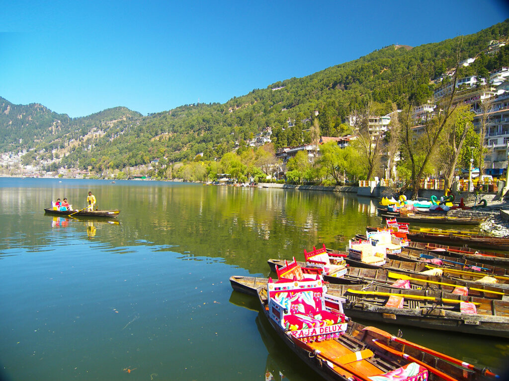 Nainital Travel Guide: A Comprehensive Overview of the 'City of Lakes
